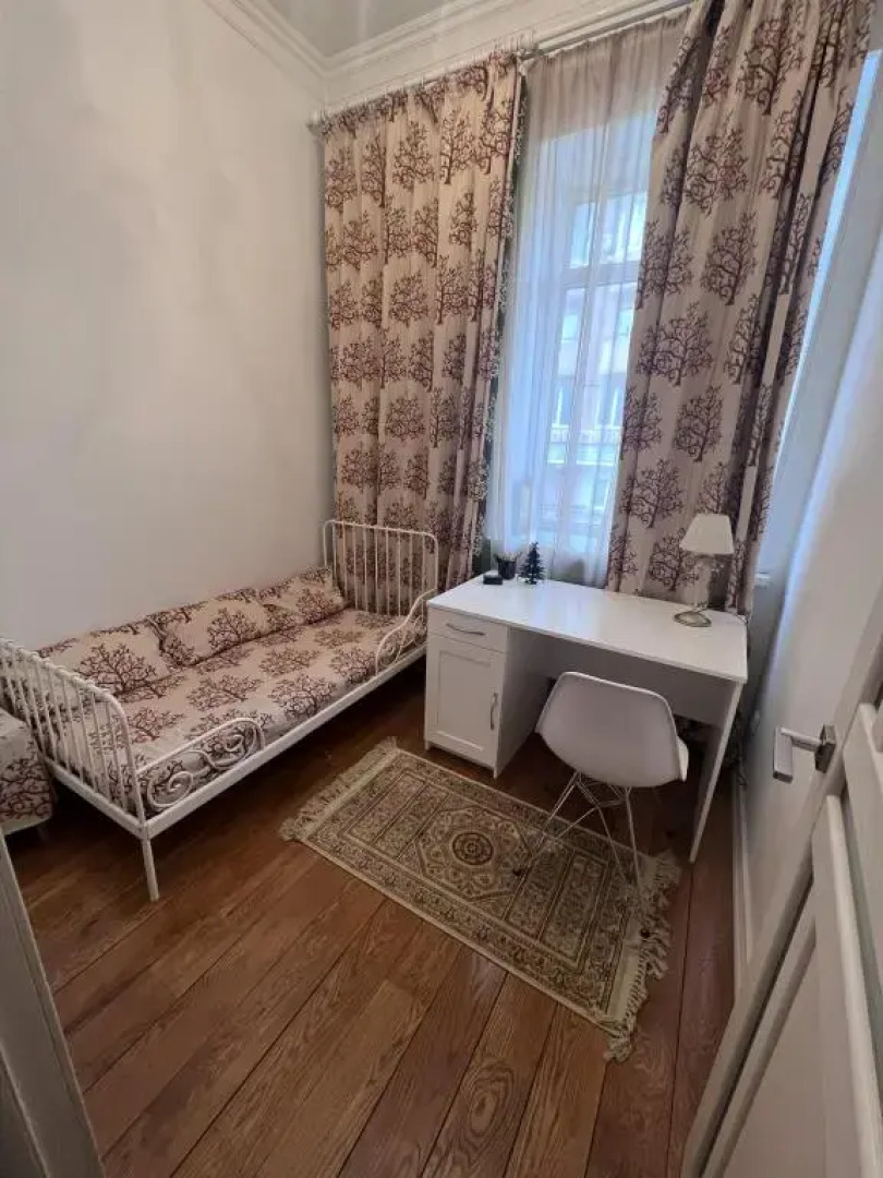 Апартаменты 3-х комнатные в центре на Светланской