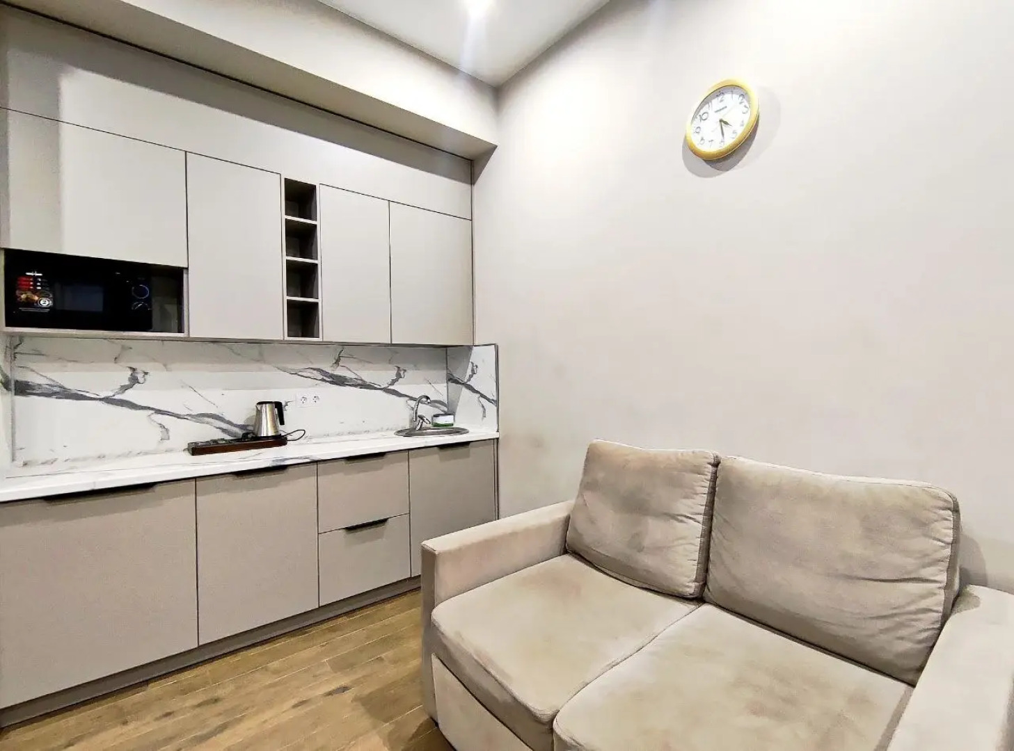 Апартаменты в центре Адлера