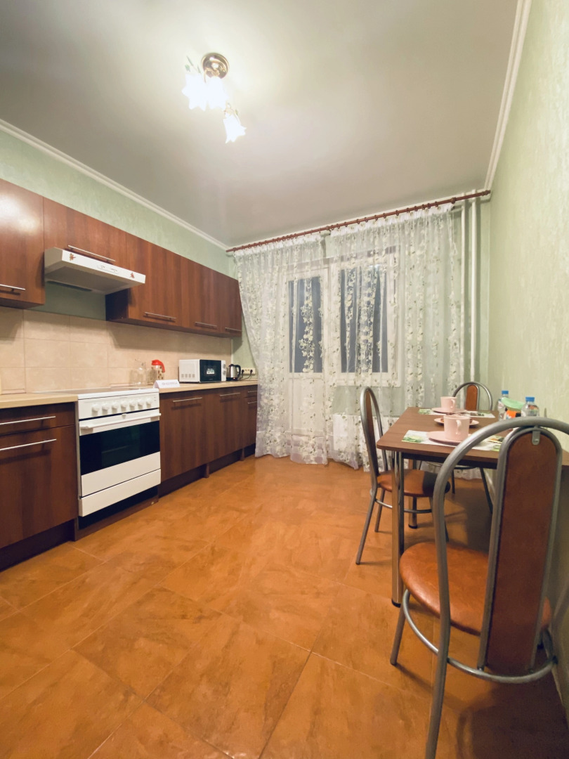 Апартаменты на Островитянова 9