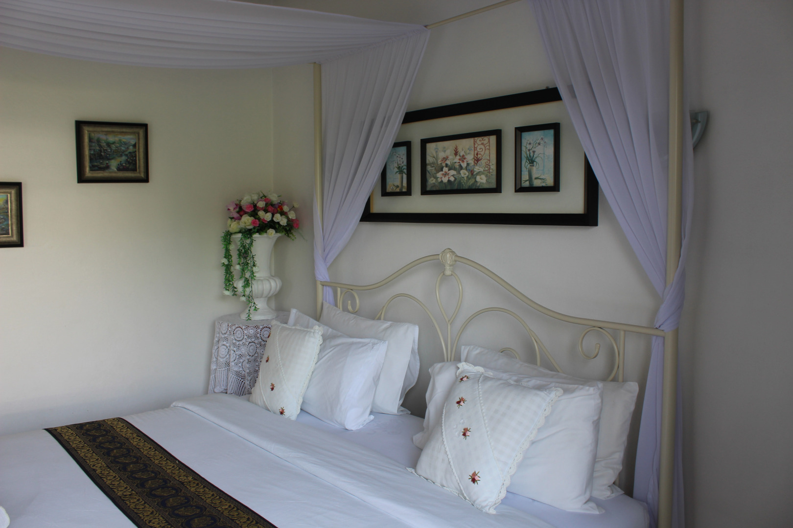 Мини-Отель Whiteelephant Resort