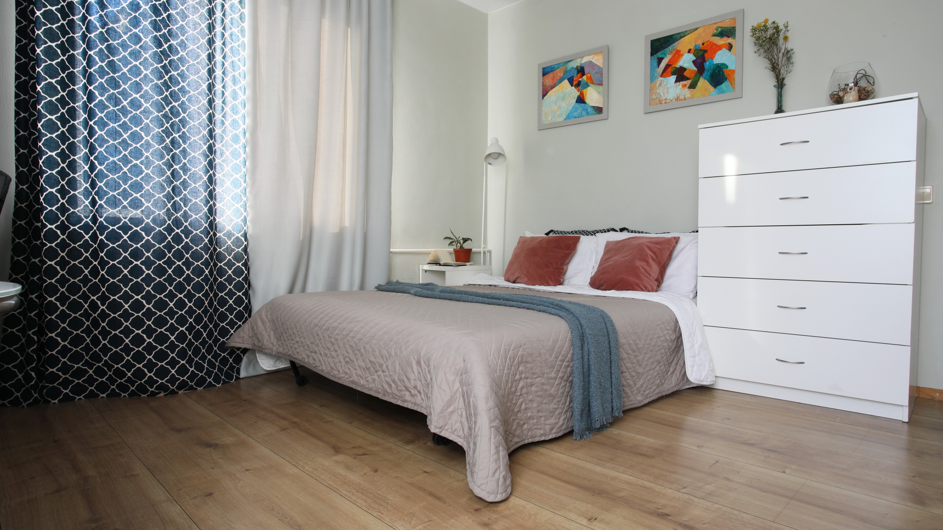 Апартаменты Art-Home на Наличной 37