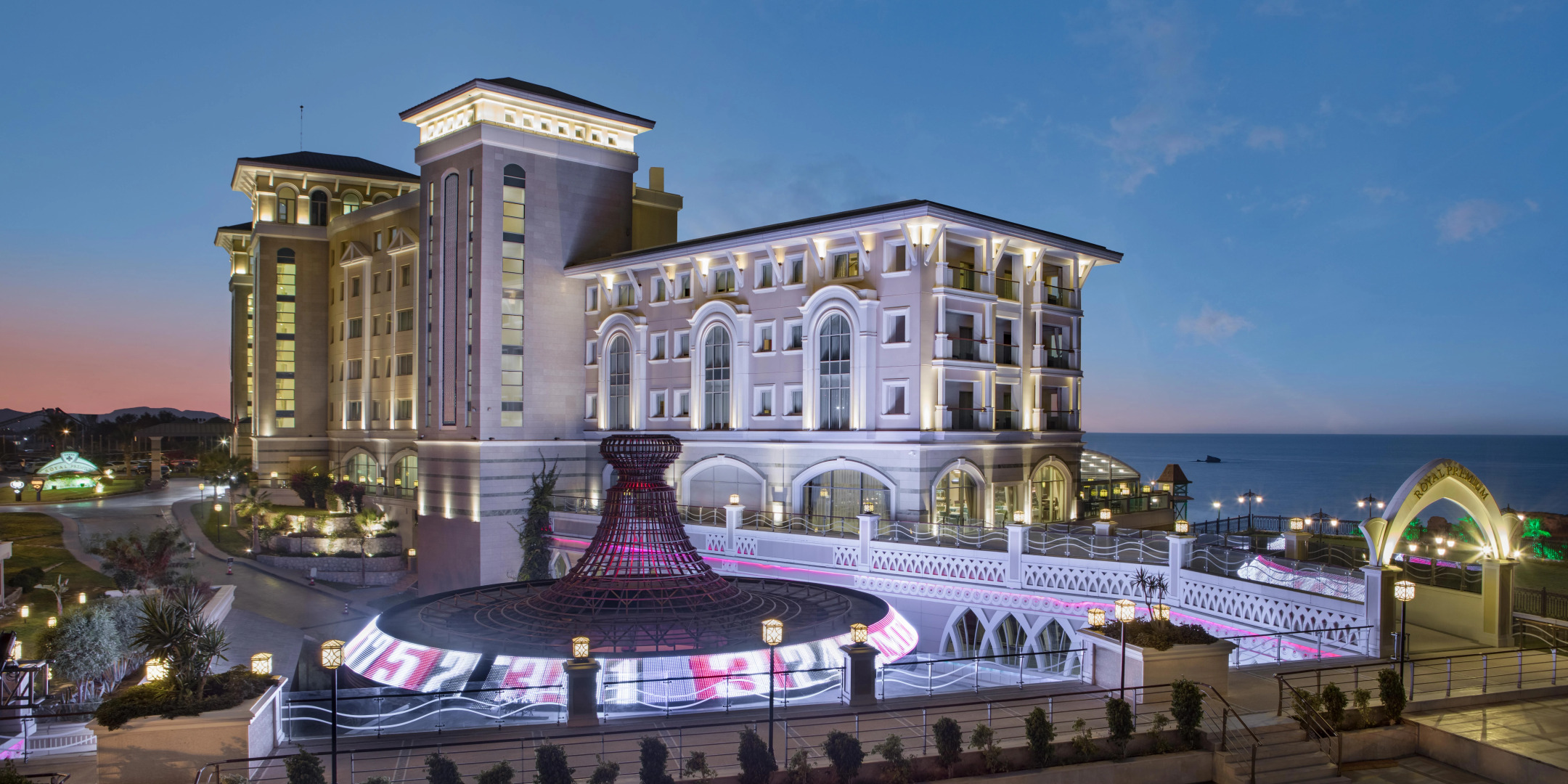 Отель Merit Royal Premium Casino & SPA