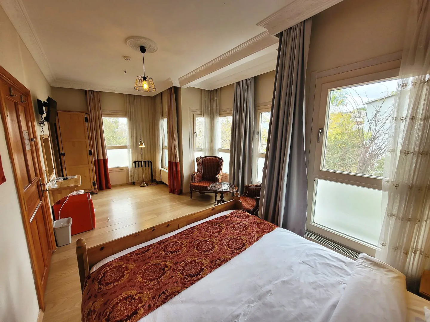 Апарт-отель Masif House