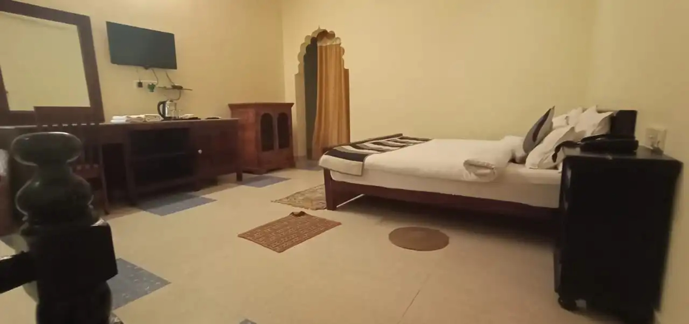 Отель The Country Side Resort