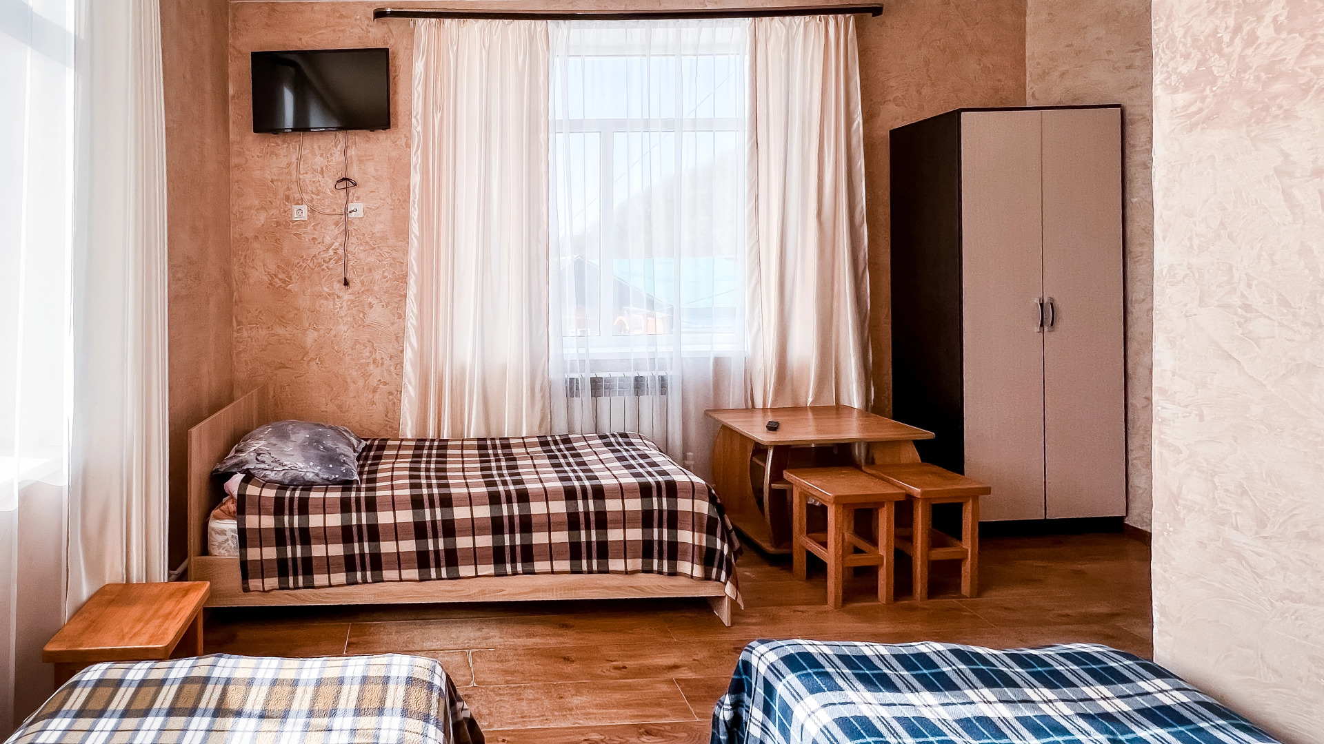 Гостиница Ани