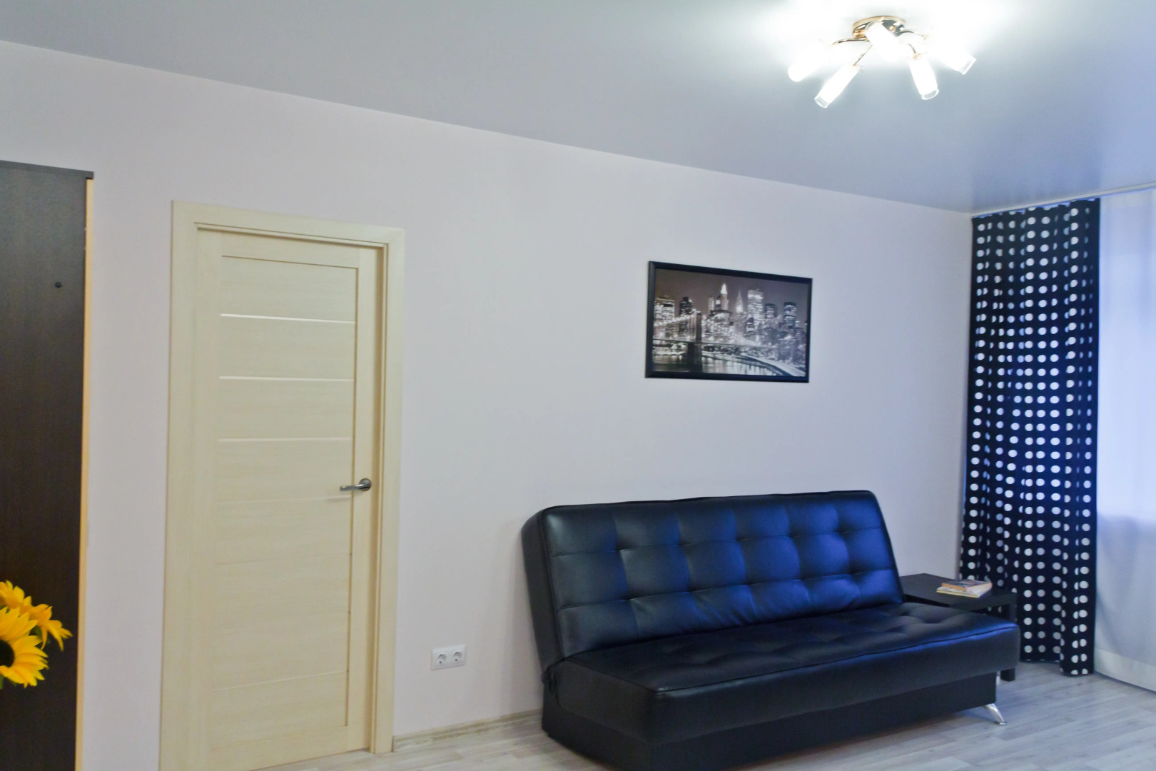 Апартаменты АЛЛиС-ХОЛЛ Малышева 73а