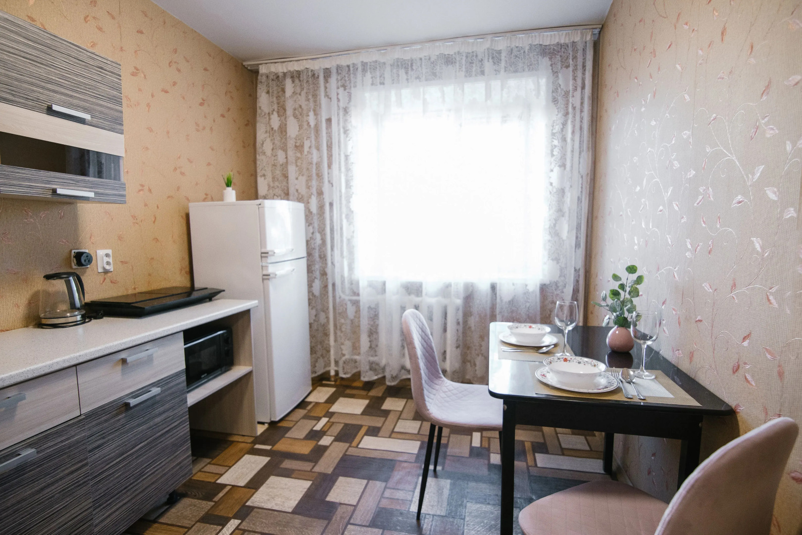 Апартаменты на Дикопольцева