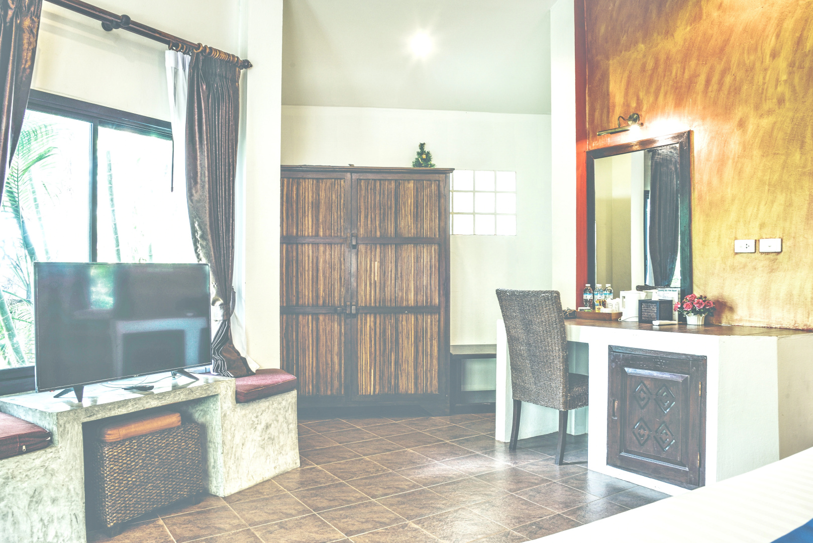 Отель Chaweng Bayview Resort