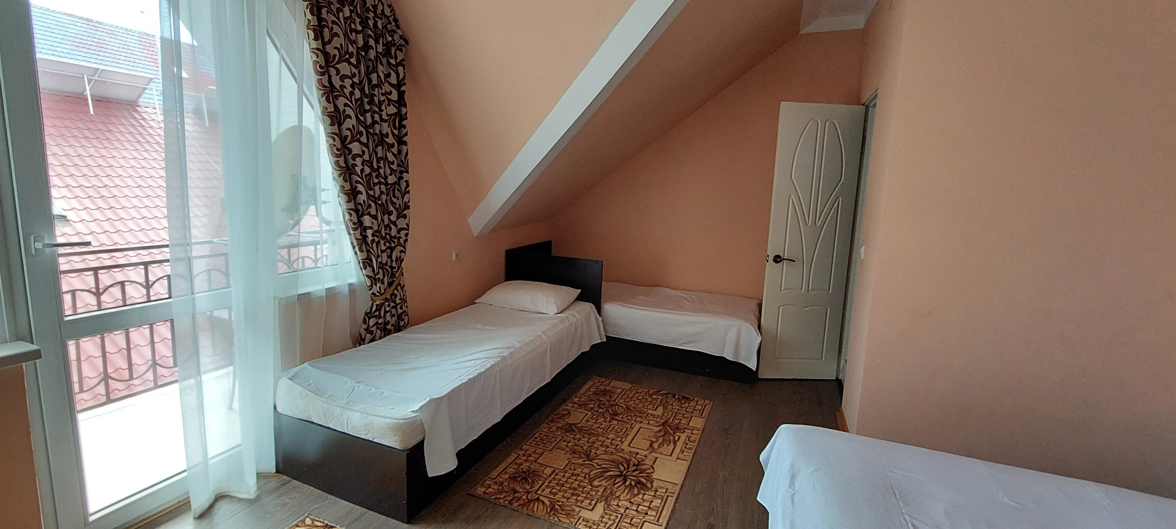 Гостевой дом Лариса