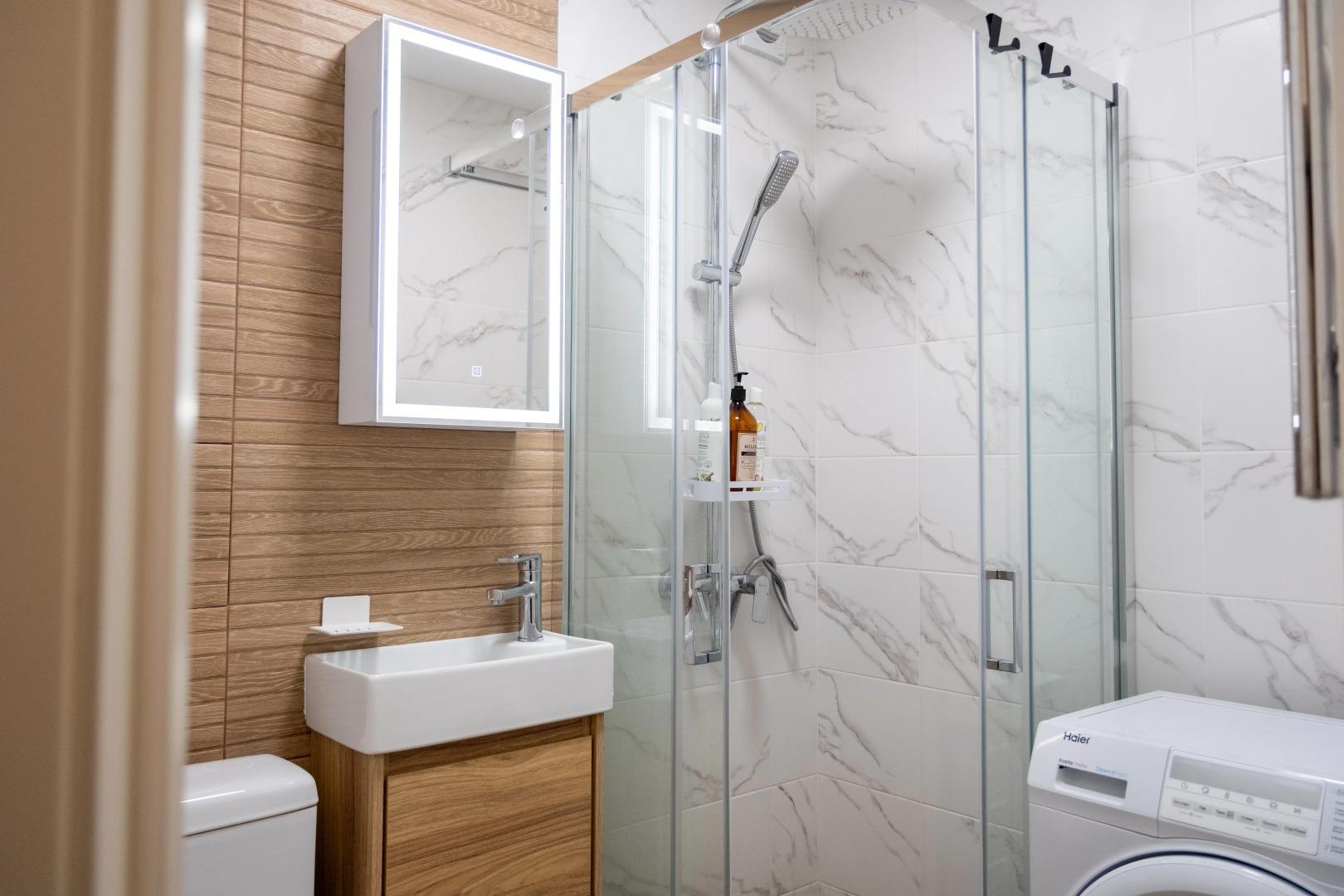 Апартаменты Hedonism Aparts на Циолковского 2В