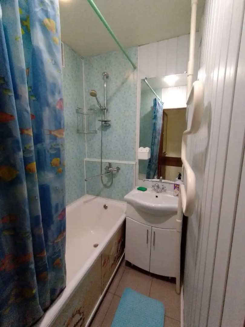 Апартаменты 2-х комнатная на 50 лет Октября 9