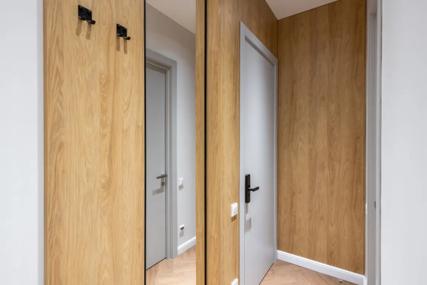 Апартаменты Делюкс с видом на двор-парк Модерн Дизайн у Динамо