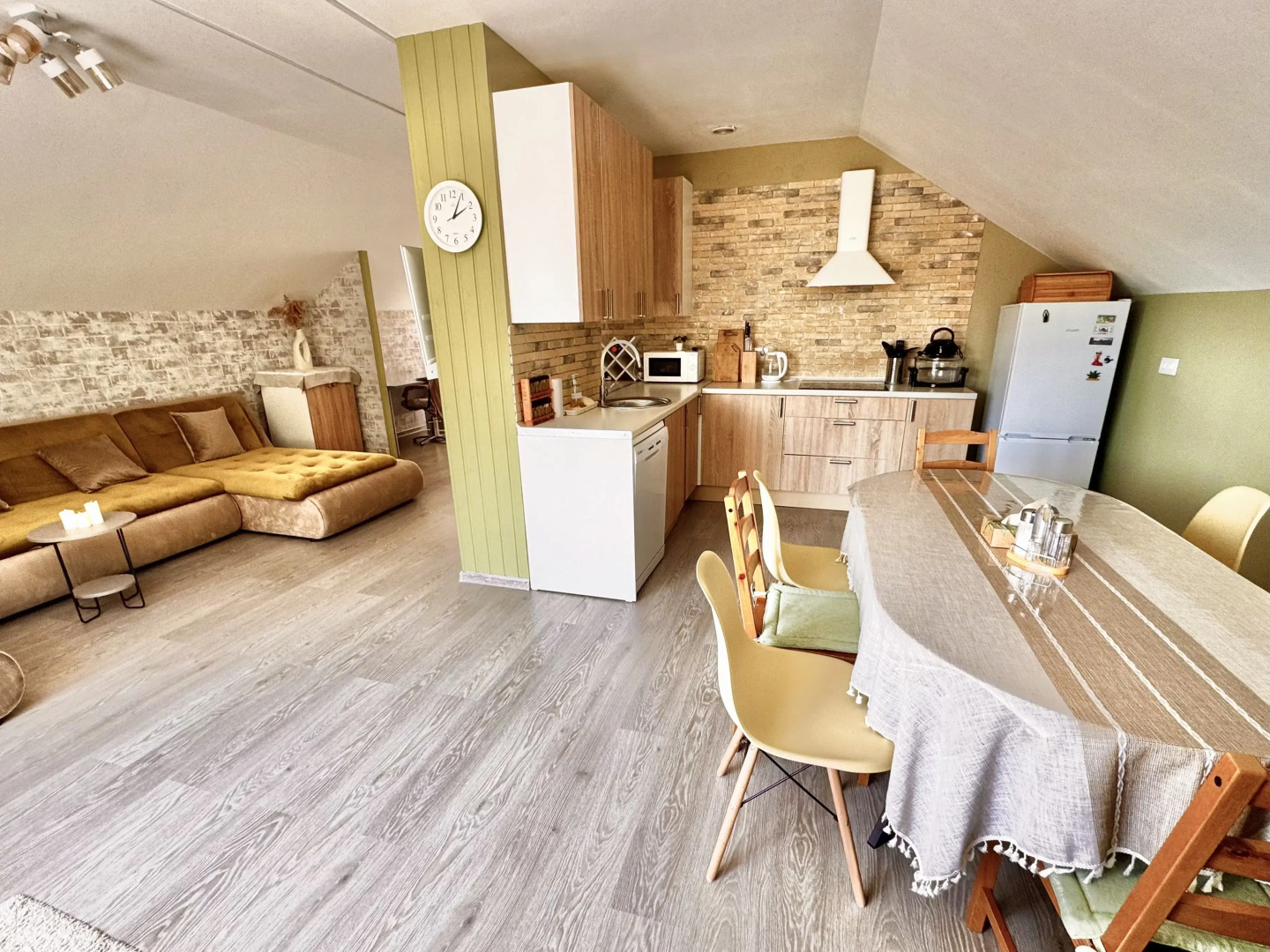 Апартаменты с видом на море, райское место для большой компании