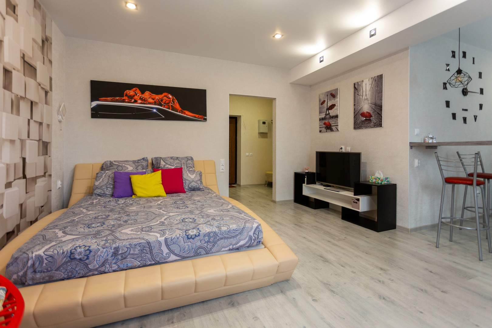 Апартаменты на Академика Королева 11