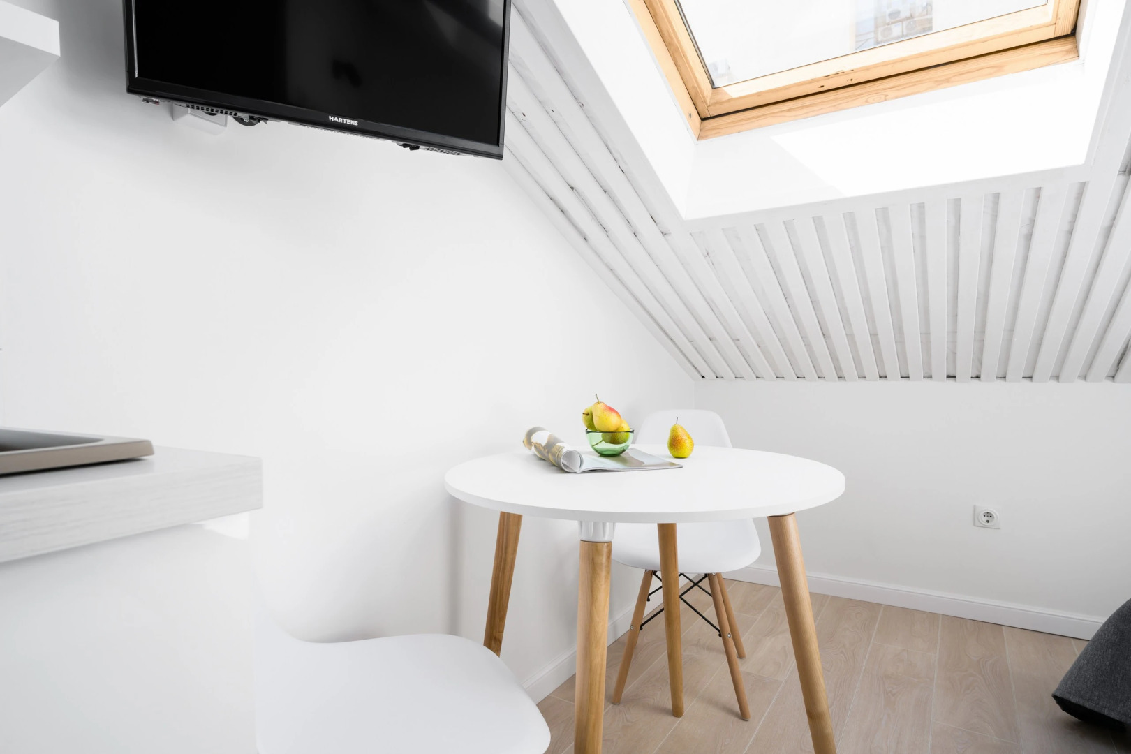 Апартаменты Welcome Home Мансарда на Невском 106