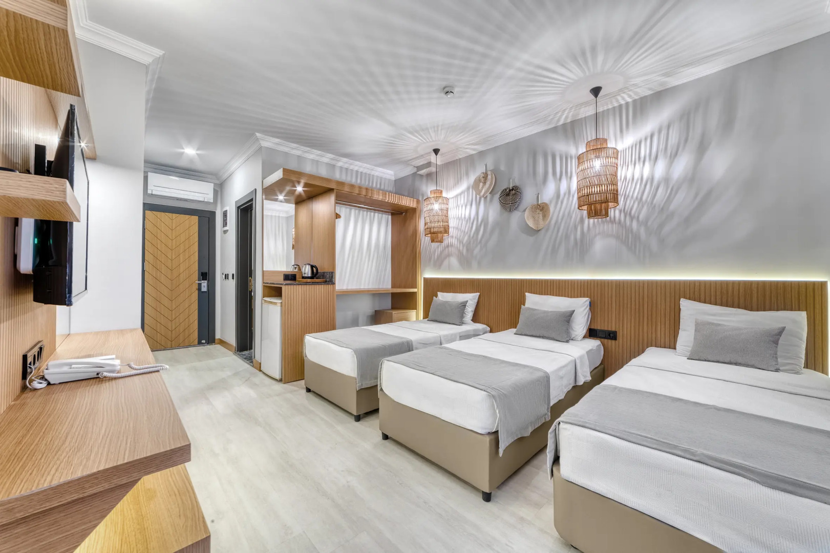 Отель Hildegard