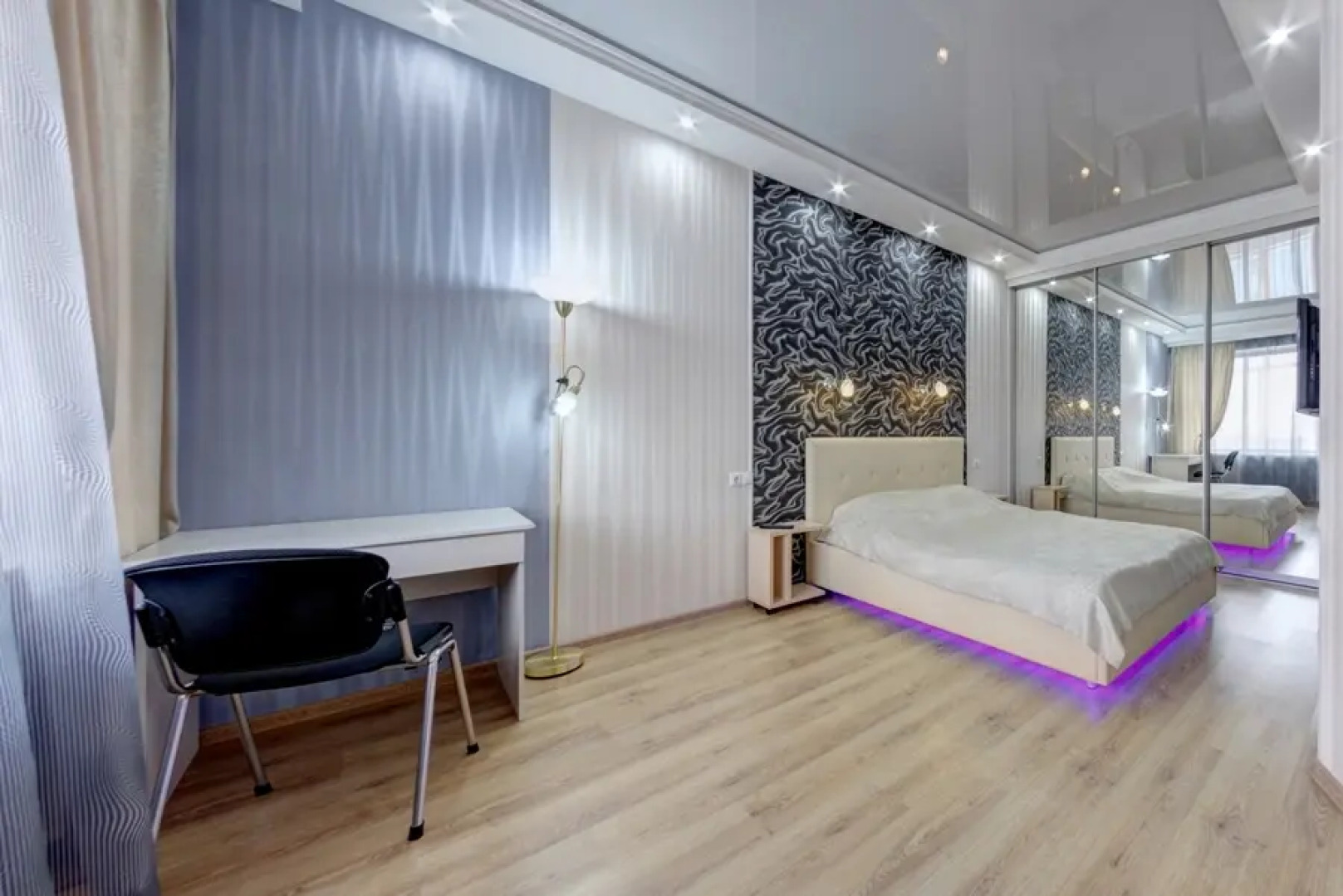 Апартаменты на площади МОПРа