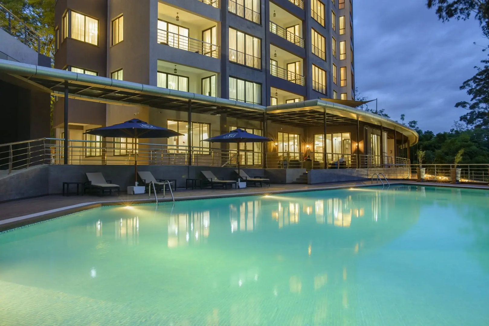 Апарт-отель GemSuites Riverside