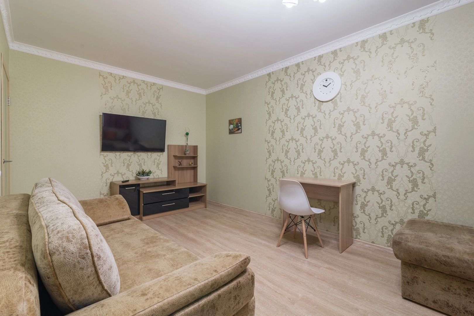 Апартаменты На-Сутки на пр-те Циолковсково 53