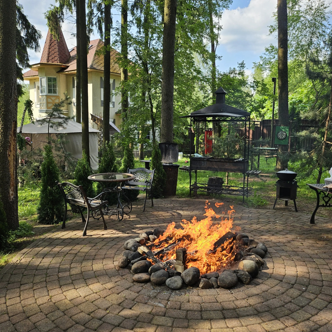 Частный Дом в Лесу