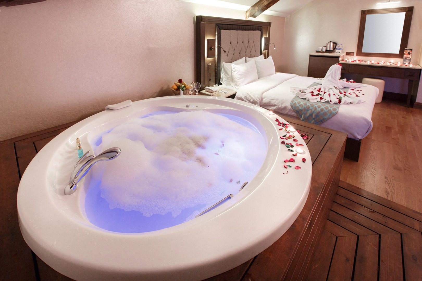 Курортный отель Sera Lake Resort