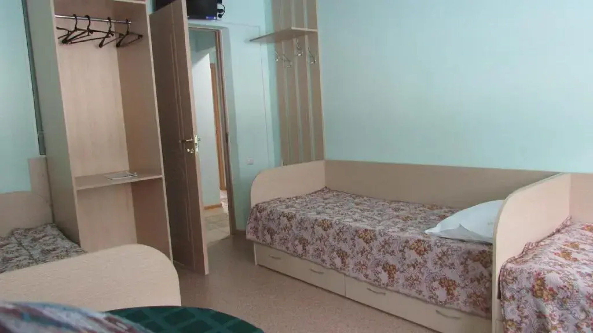 Отель Золотая рыбка