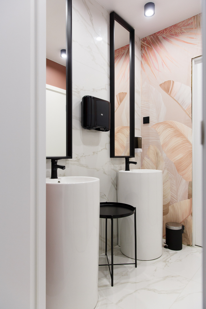 Хостел Capsule Hotel Group