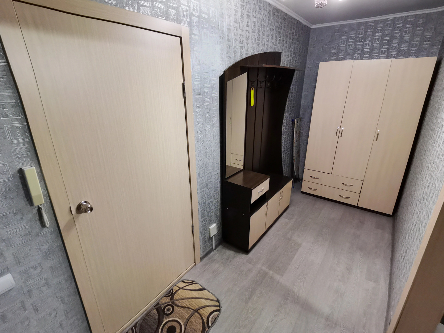 Апартаменты Сутки как дома на Трегубенко 61