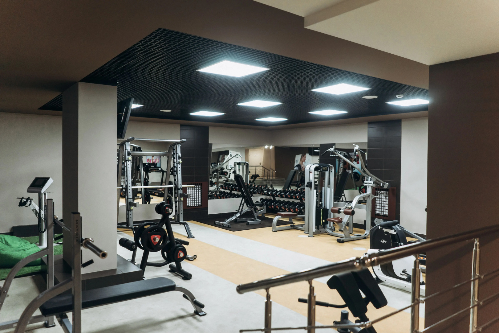 Отель Азия Бизнес