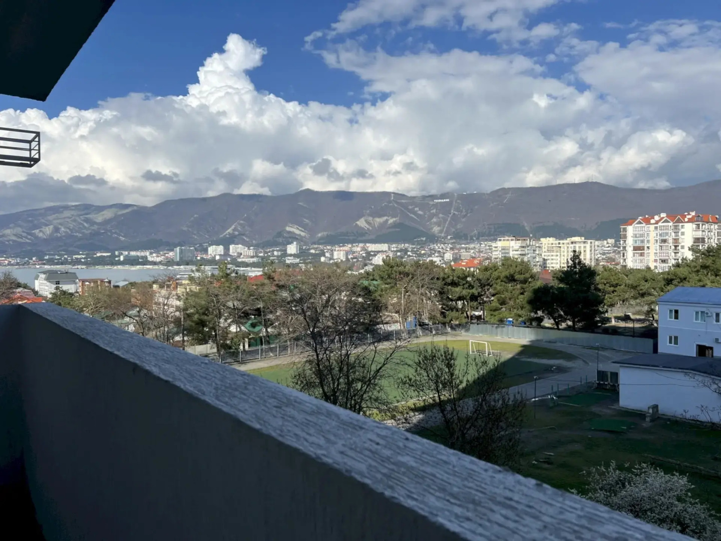 Апартаменты 215 в новом доме до моря 5 мин, Толстый мыс