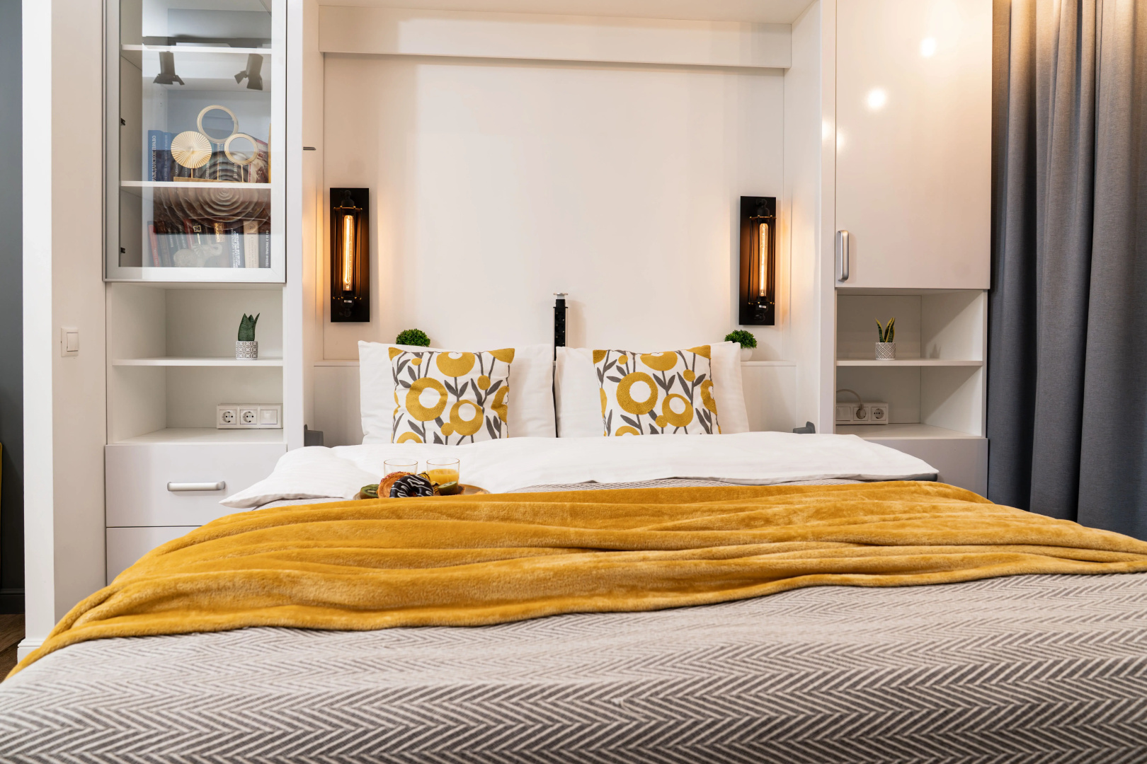 Апартаменты SKY INN Color Gold