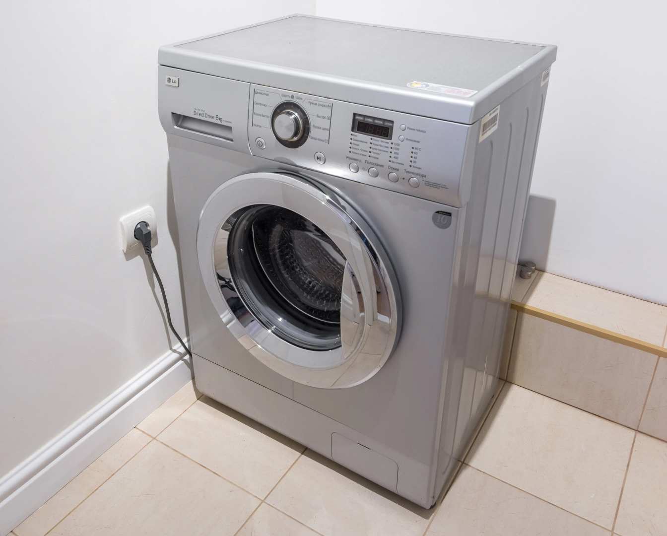 Апартаменты с захватывающим видом на Мост Поцелуев и парк 30 летия Победы