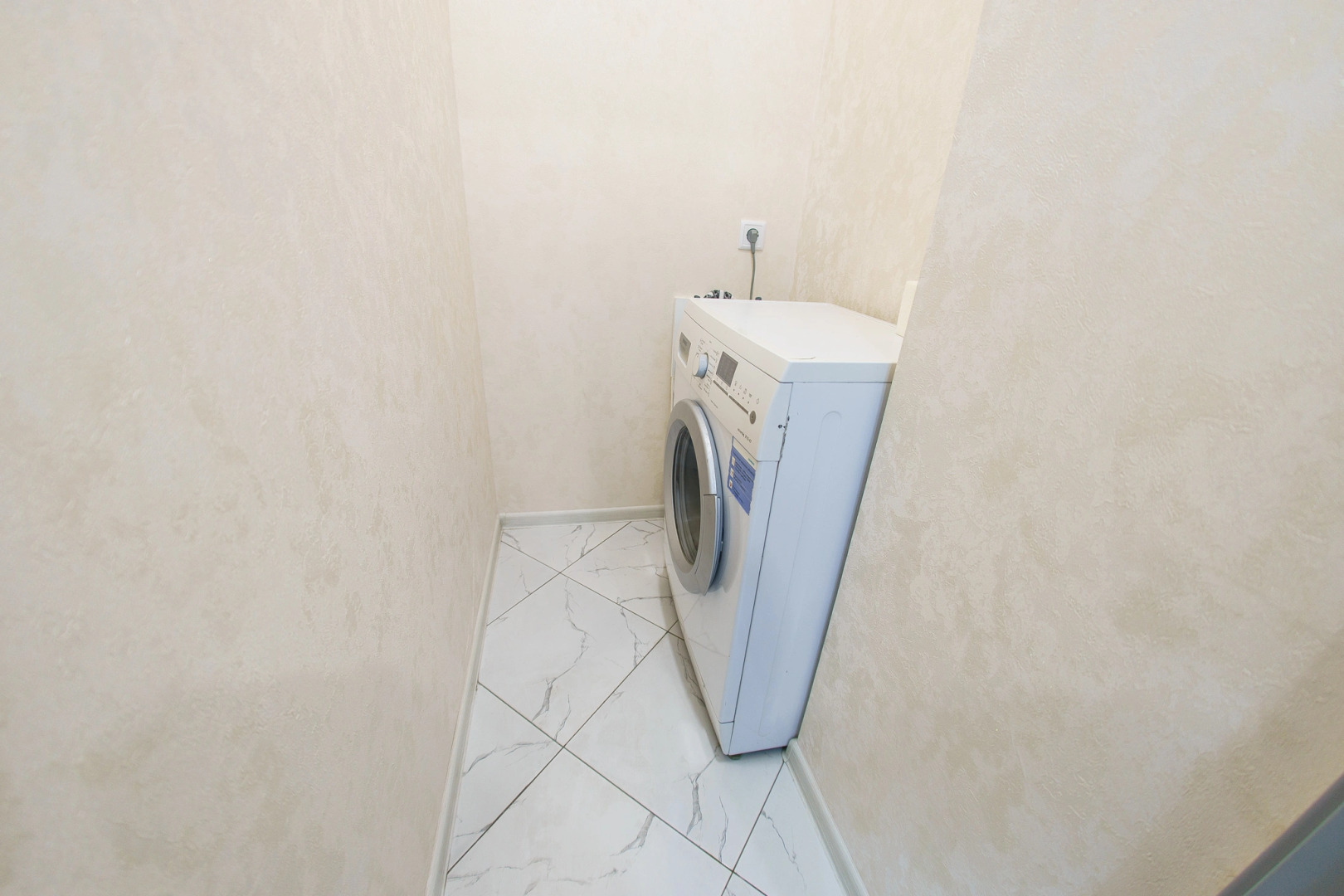 Апартаменты InnDays Новомосковская 10А