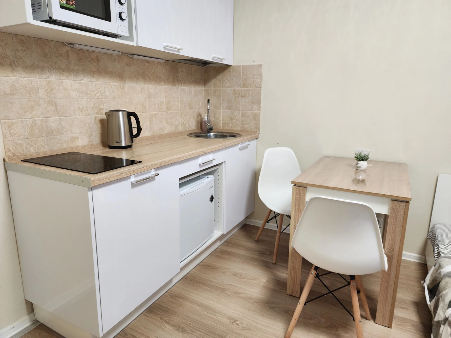 Квартира Первая студия на Ларюшина 4/1