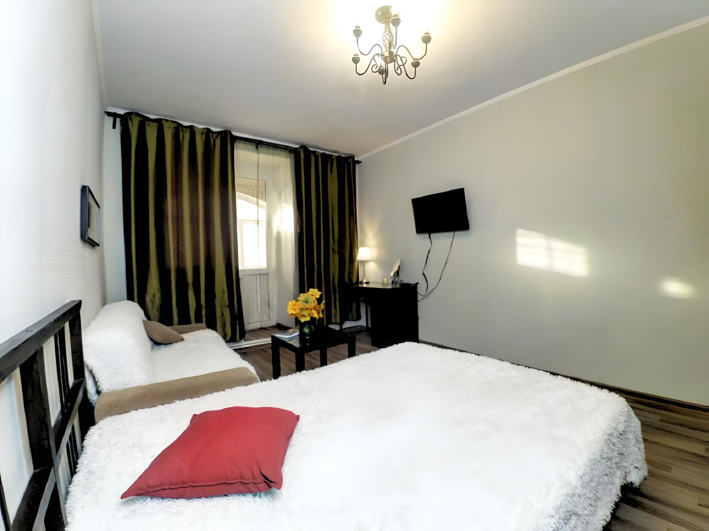 Апартаменты около площади Тукая