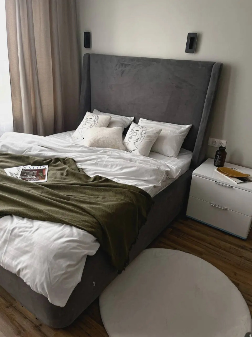 Квартира Толстой на Калужском Браун