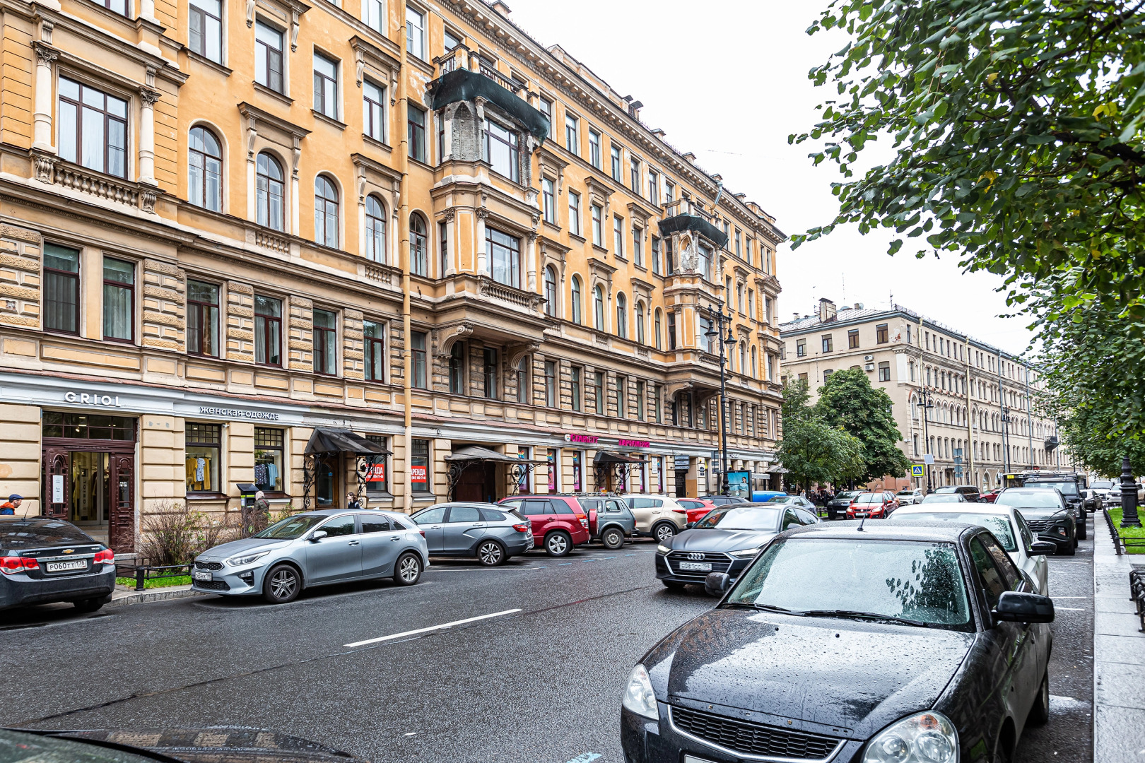 Апартаменты LetYourFlat Colibri