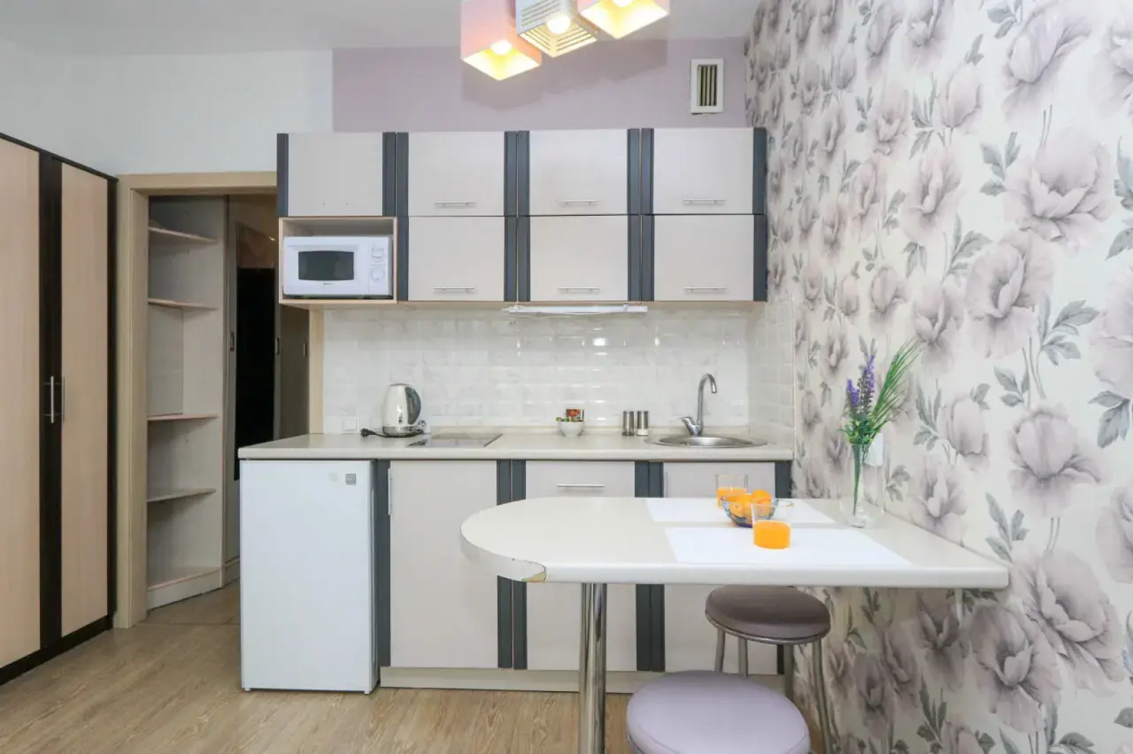 Квартира На Улице Юрия Тена 10