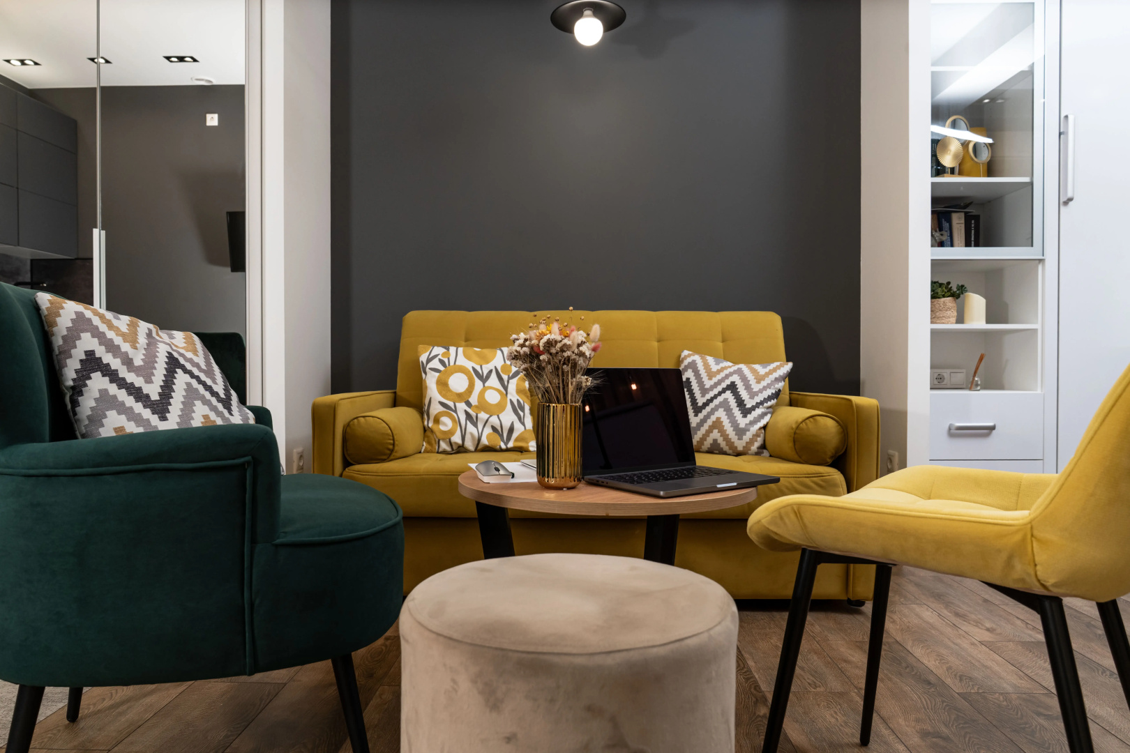 Апартаменты SKY INN Color Gold