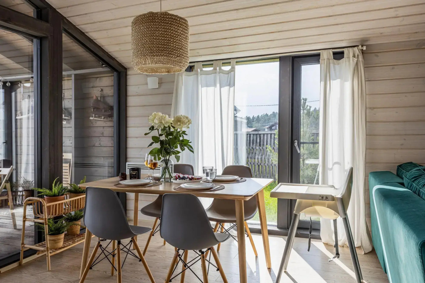 Частный Дом с сауной и панорамным видом в поселке бизнес-класса