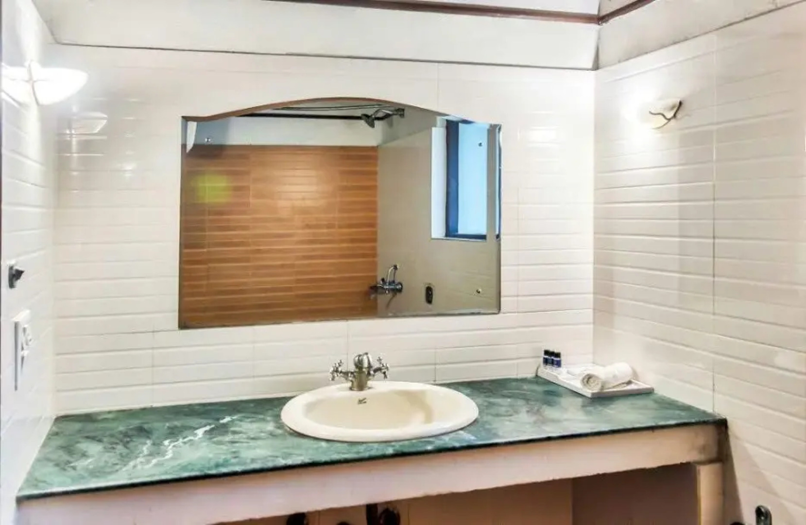 Отель Pagoda's Manu Maharani Resort