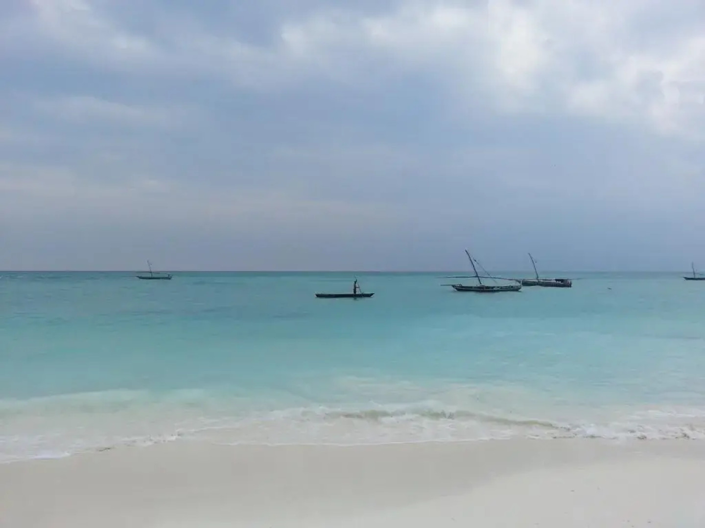 Бунгало Matemwe Baharini Villas