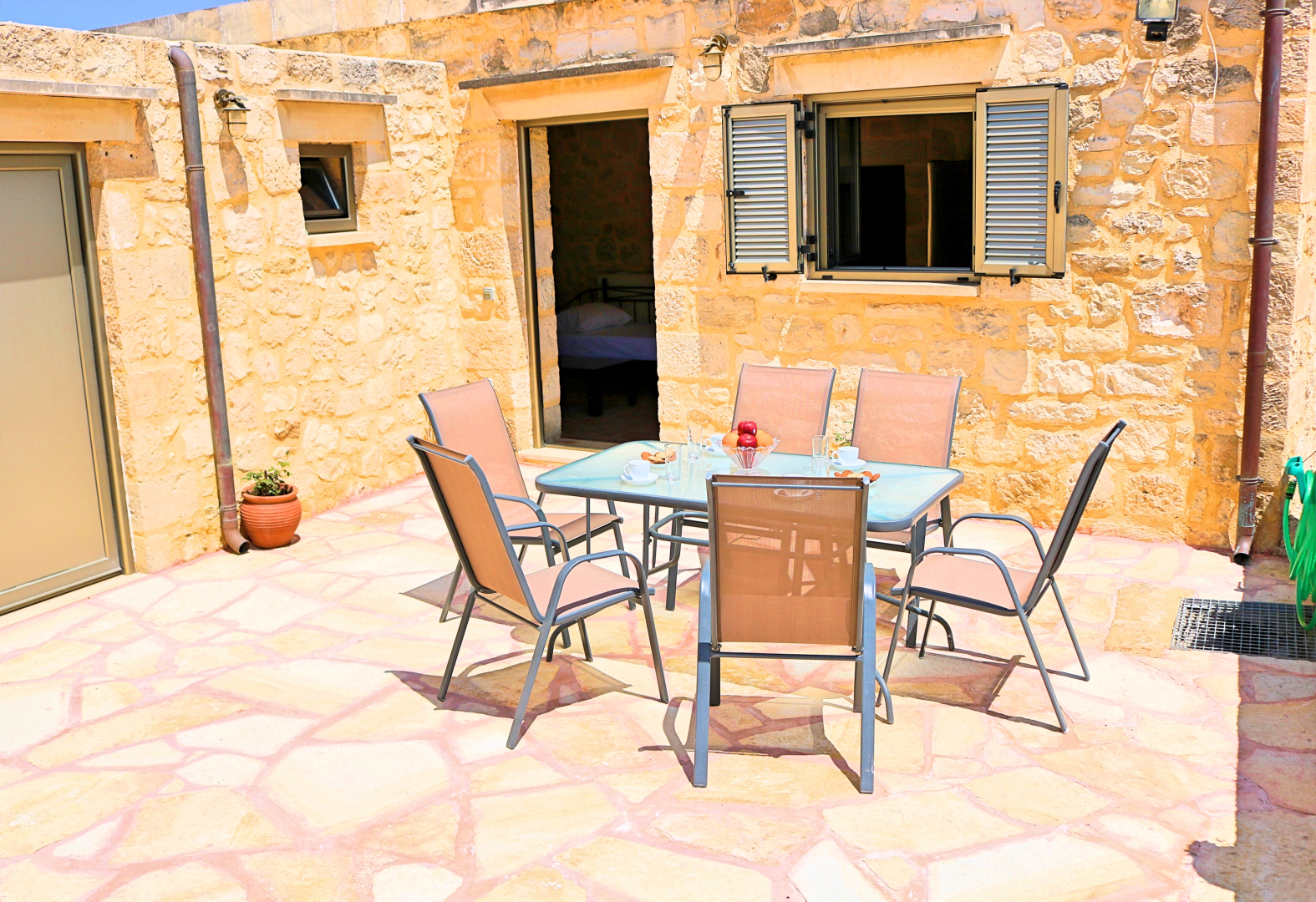 Вилла Cretan Breeze Heated Pool