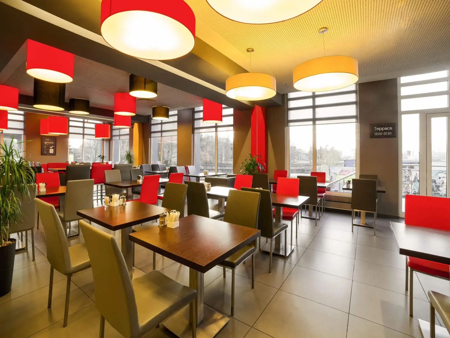 Отель Ibis Калининград Центр