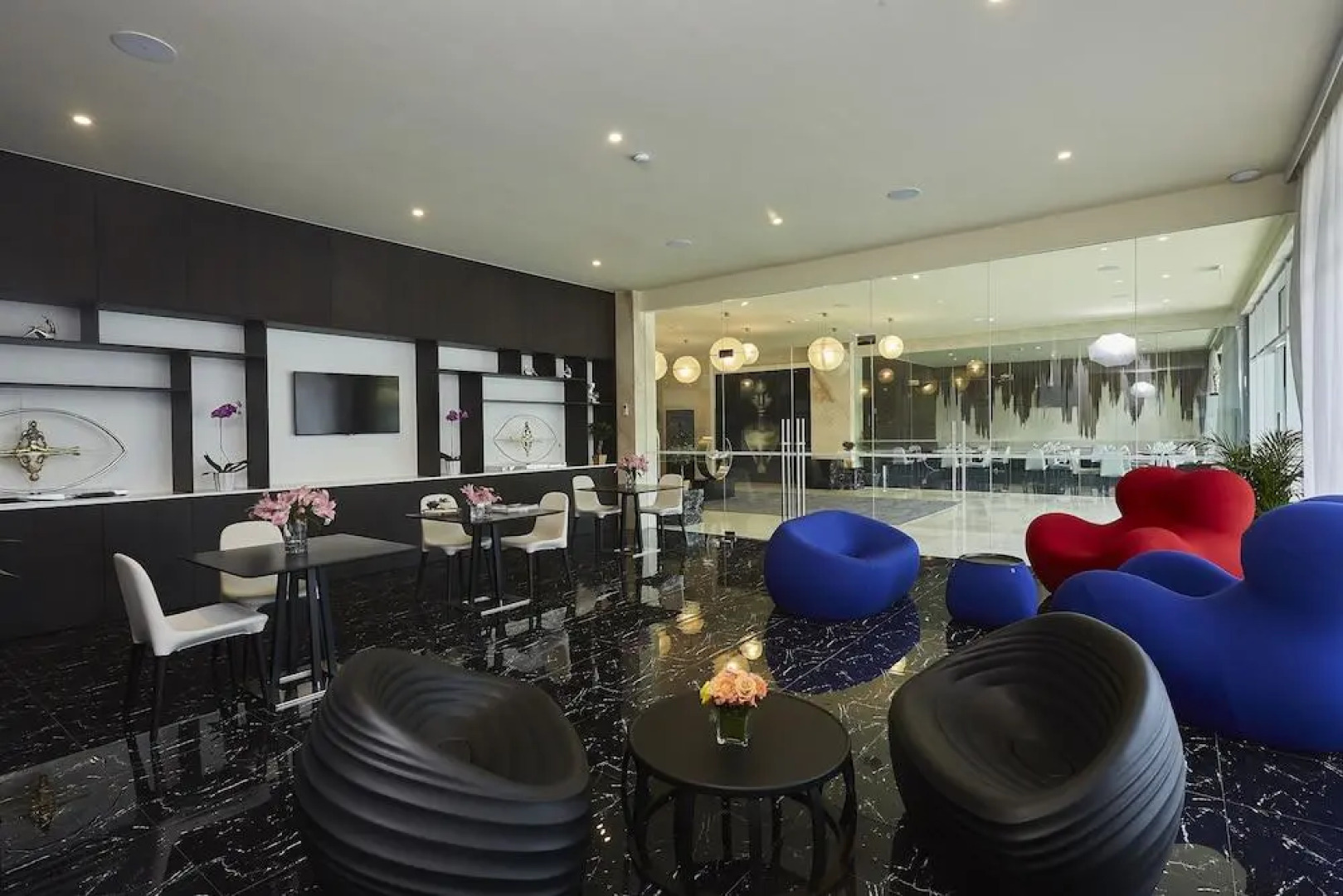 Отель Kwarleyz Residence