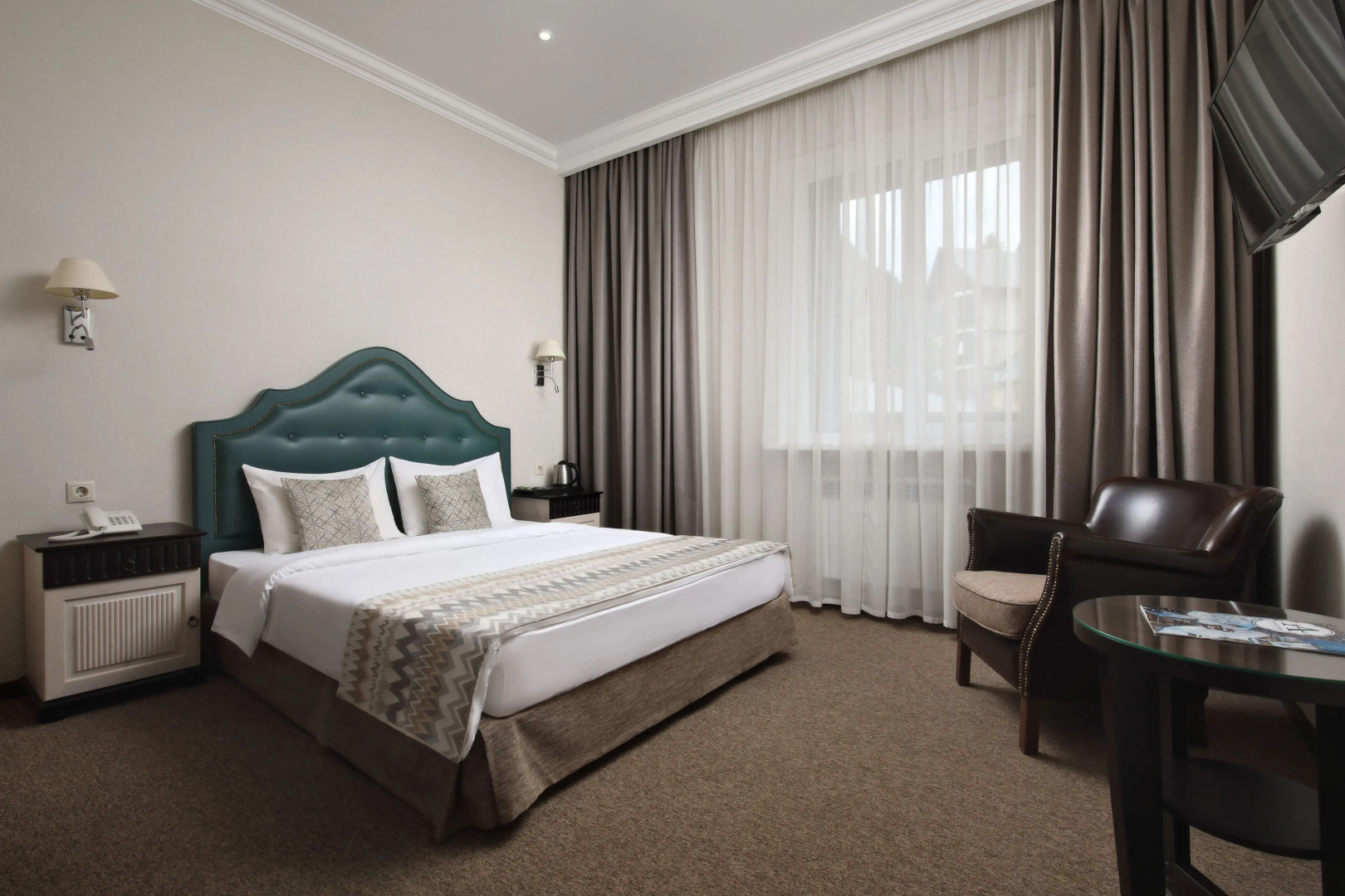 Отель Андерсен