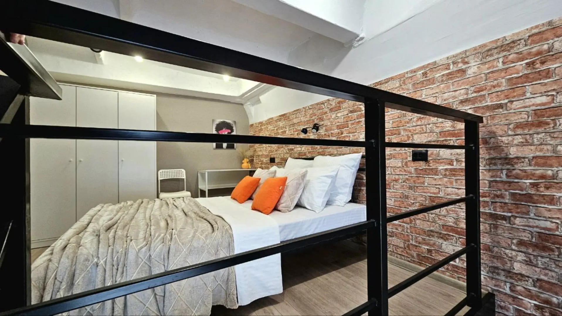 Квартира Двухуровневая Khadi_Home недалеко от ЖД и автовокзала