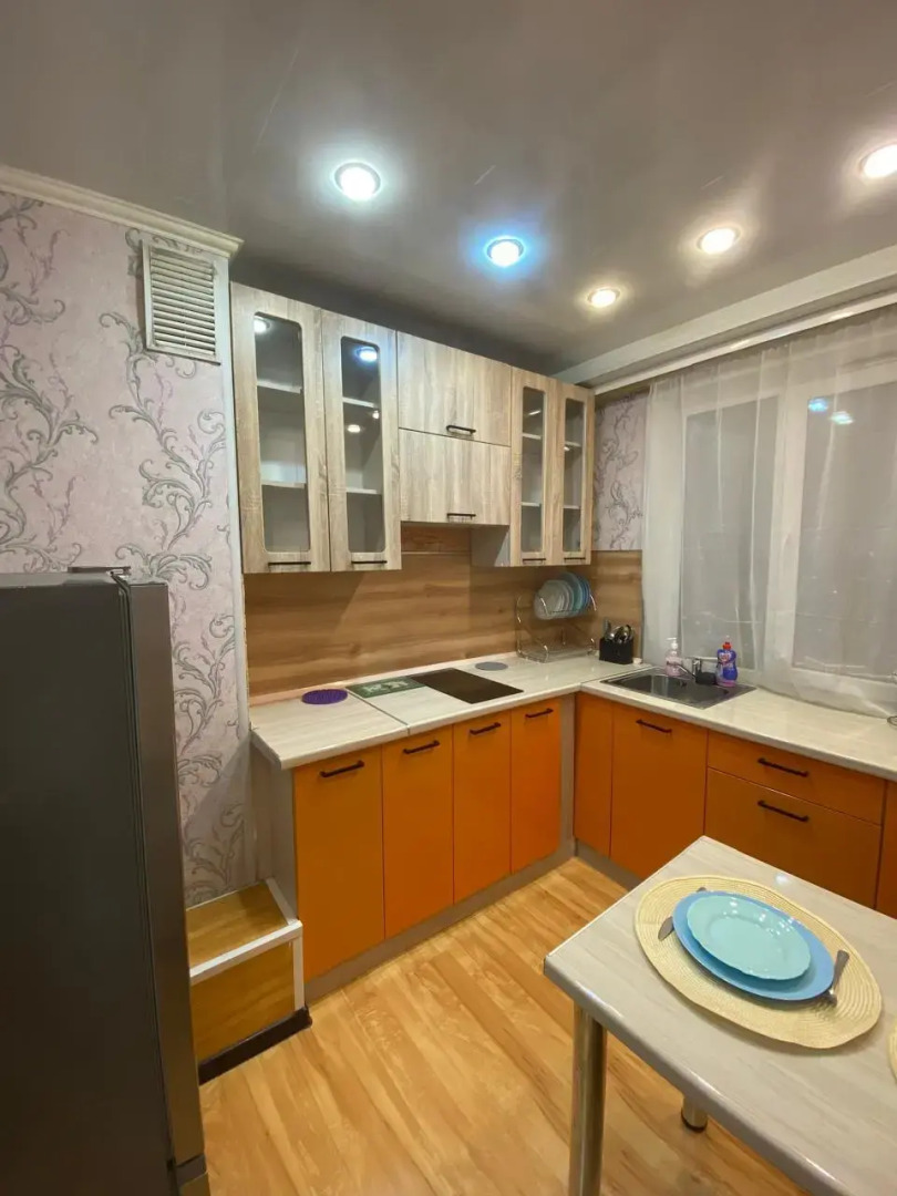 Апартаменты с 1 комнатой в центре Мурманска (КВАРТИРА51)