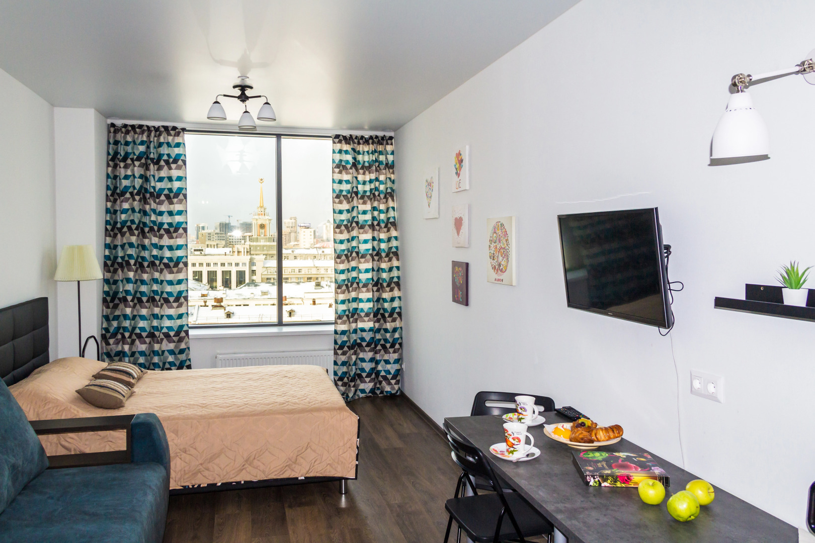 Апартаменты АЛЛиС-ХОЛЛ Малышева 42а