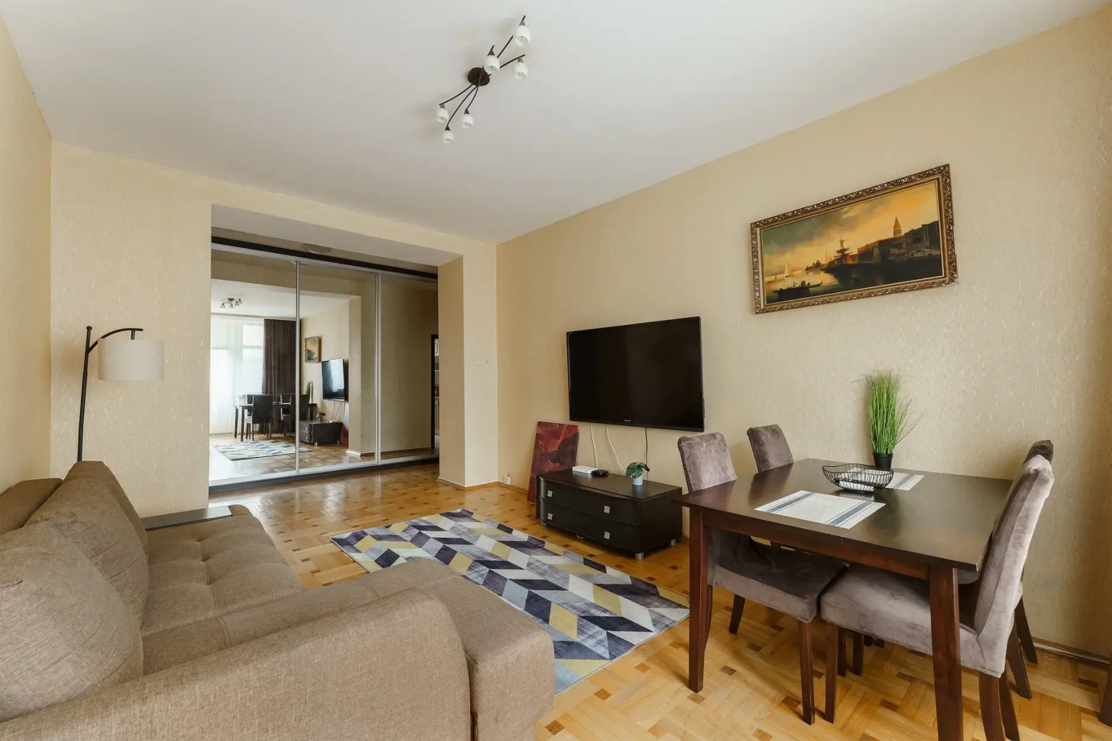 Квартира Urban Stay | Атмосфера центра